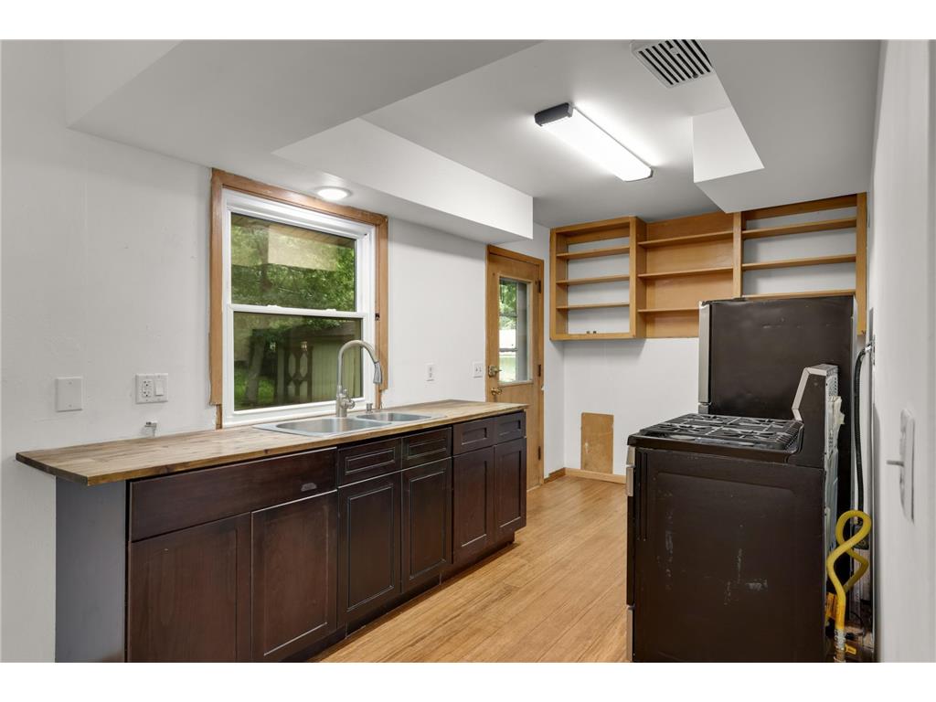 89 Flandrau Place Saint Paul MN 55106 7106664 image10