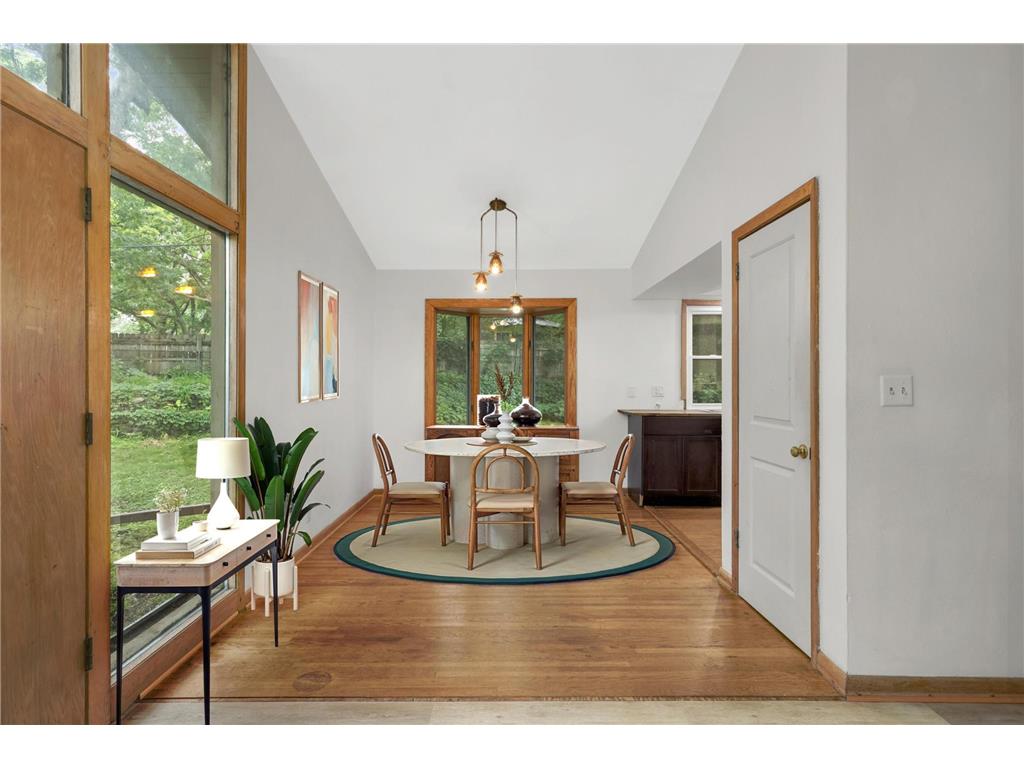 89 Flandrau Place Saint Paul MN 55106 7106664 image3