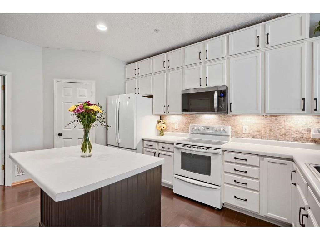 890 Braunworth Court Chaska MN 55318 7070892 image10