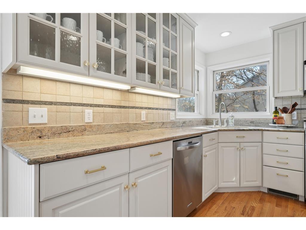 890 Fernbrook Lane N Plymouth MN 55447 7052116 image13
