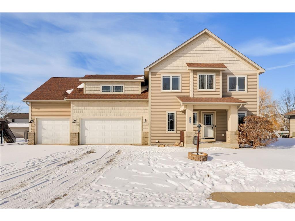 890 Snowbird Drive Red Wing MN 55066 6673493 image1