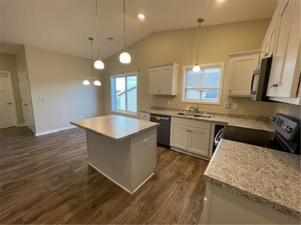 890 Tall Grass Court Wanamingo MN 55983 6816418 image2