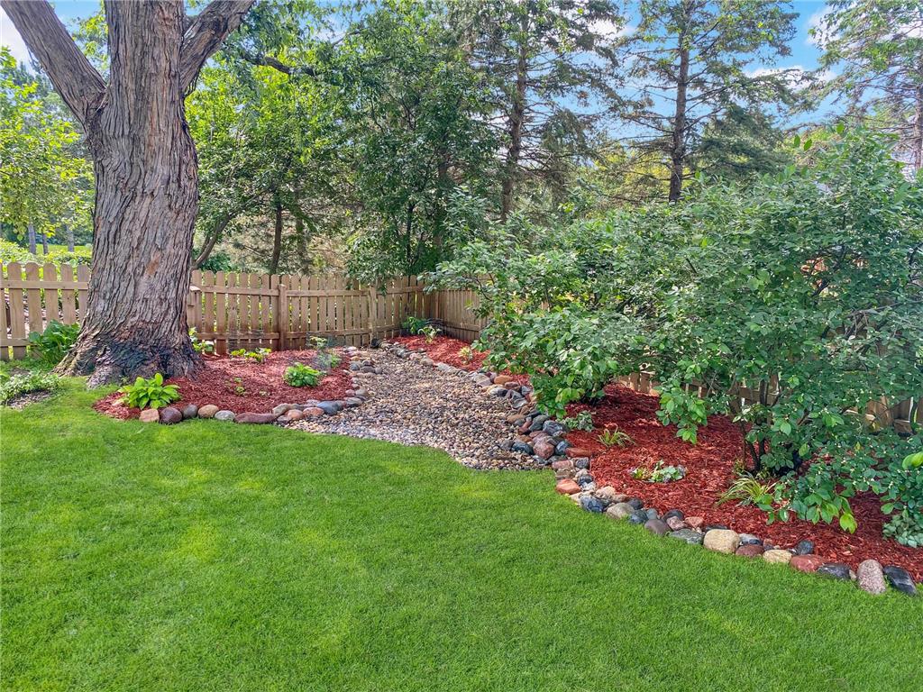 890 Winterberry Court Woodbury MN 55125 6705883 image28