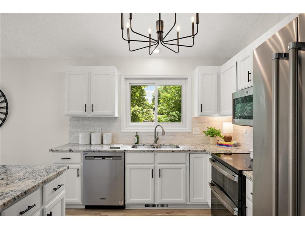 8900 Rosewood Lane N Maple Grove MN 55369 7089261 image12