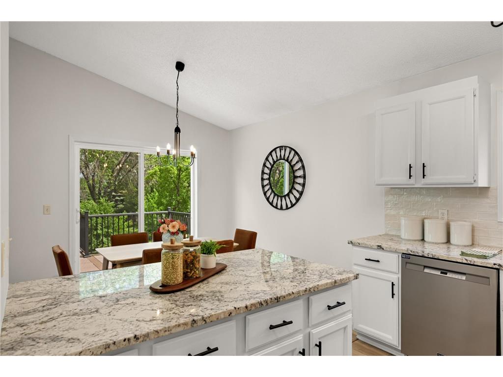 8900 Rosewood Lane N Maple Grove MN 55369 7089261 image15
