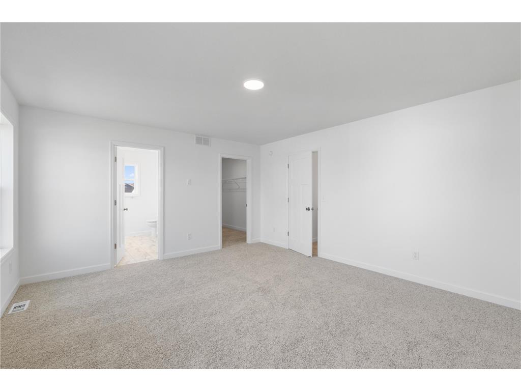 8902 Periwinkle Boulevard Woodbury MN 55129 7038254 image10