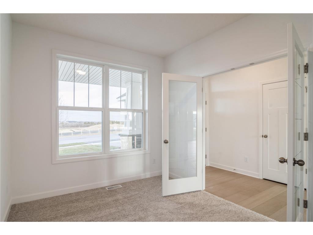 8902 Periwinkle Boulevard Woodbury MN 55129 7038254 image7