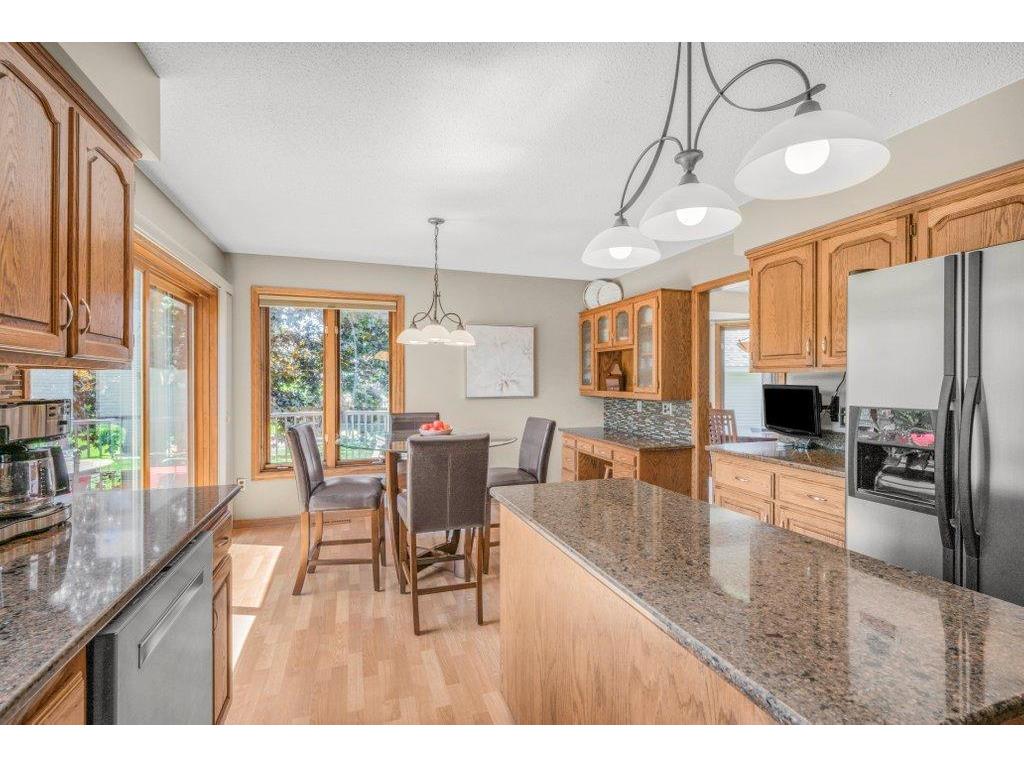 8906 Ashley Terrace Brooklyn Park MN 55443 7067099 image4