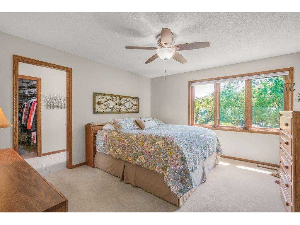 8906 Ashley Terrace Brooklyn Park MN 55443 7067099 image7
