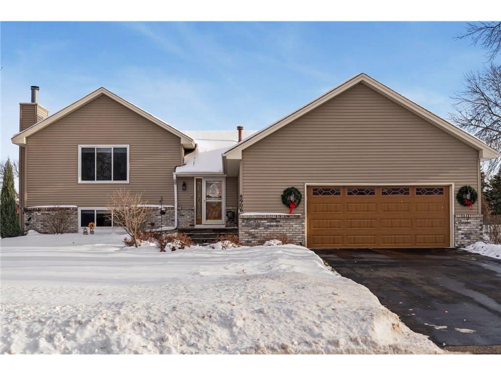 8906 Loch Lomond Boulevard Brooklyn Park MN 55443 6801886 image1