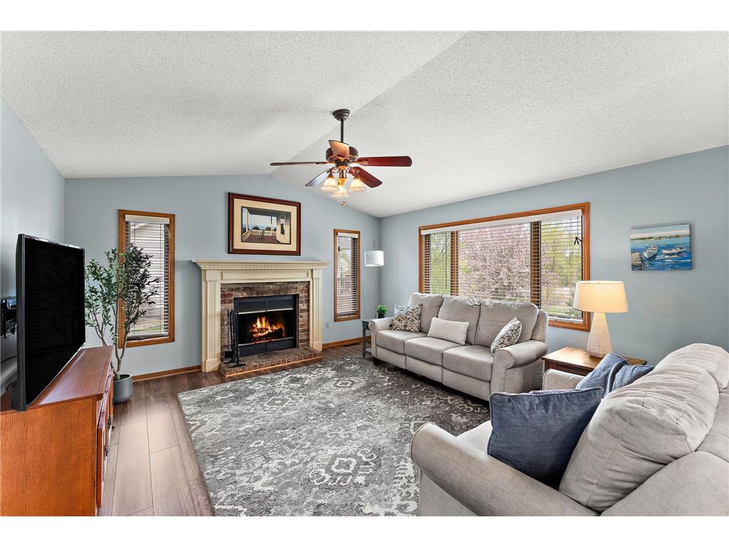 8906 Sequoia Road Woodbury MN 55125 7058904 image11