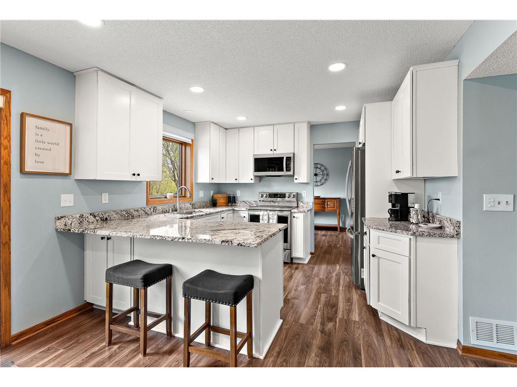 8906 Sequoia Road Woodbury MN 55125 7058904 image15