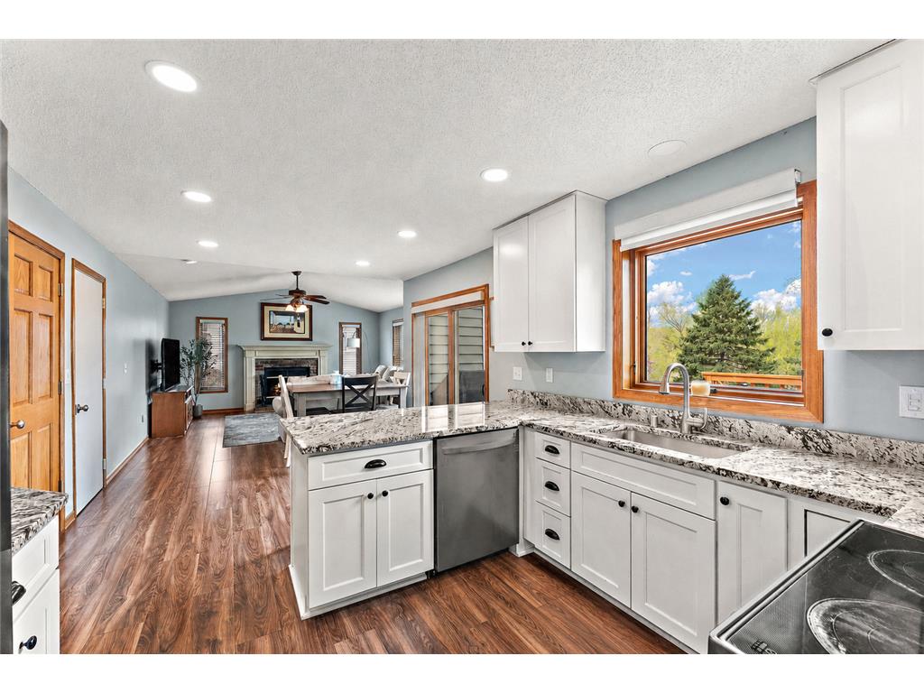 8906 Sequoia Road Woodbury MN 55125 7058904 image18