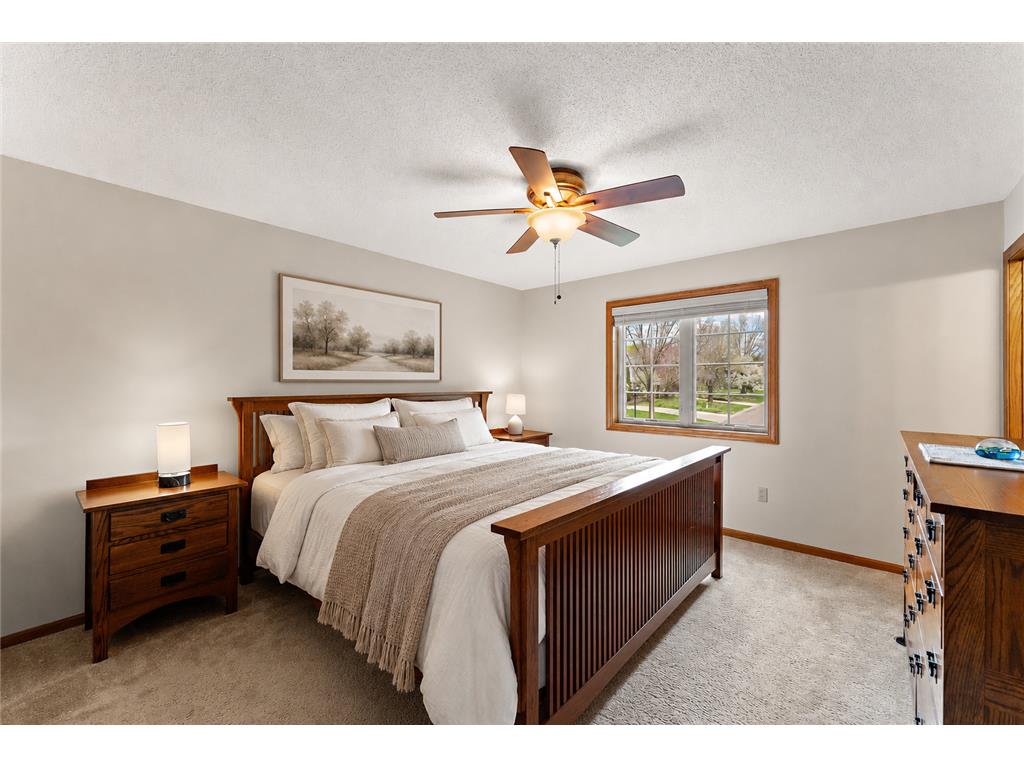 8906 Sequoia Road Woodbury MN 55125 7058904 image21