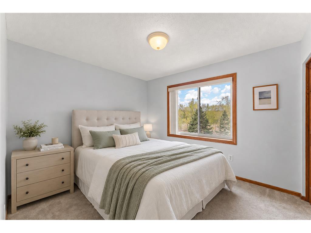 8906 Sequoia Road Woodbury MN 55125 7058904 image25