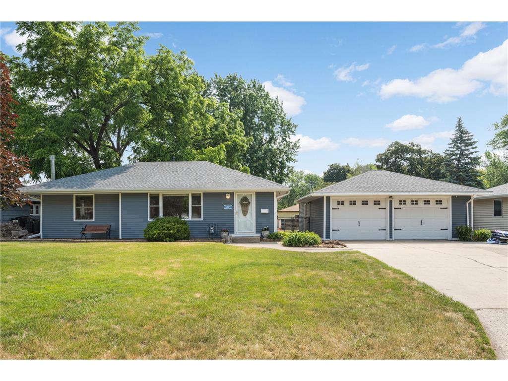 8909 Elliot Avenue S Bloomington MN 55420 6381950 image1