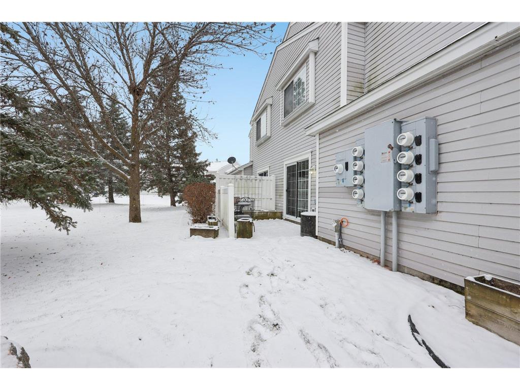 8909 Peep O Day Trail Eden Prairie MN 55347 6822295 image25