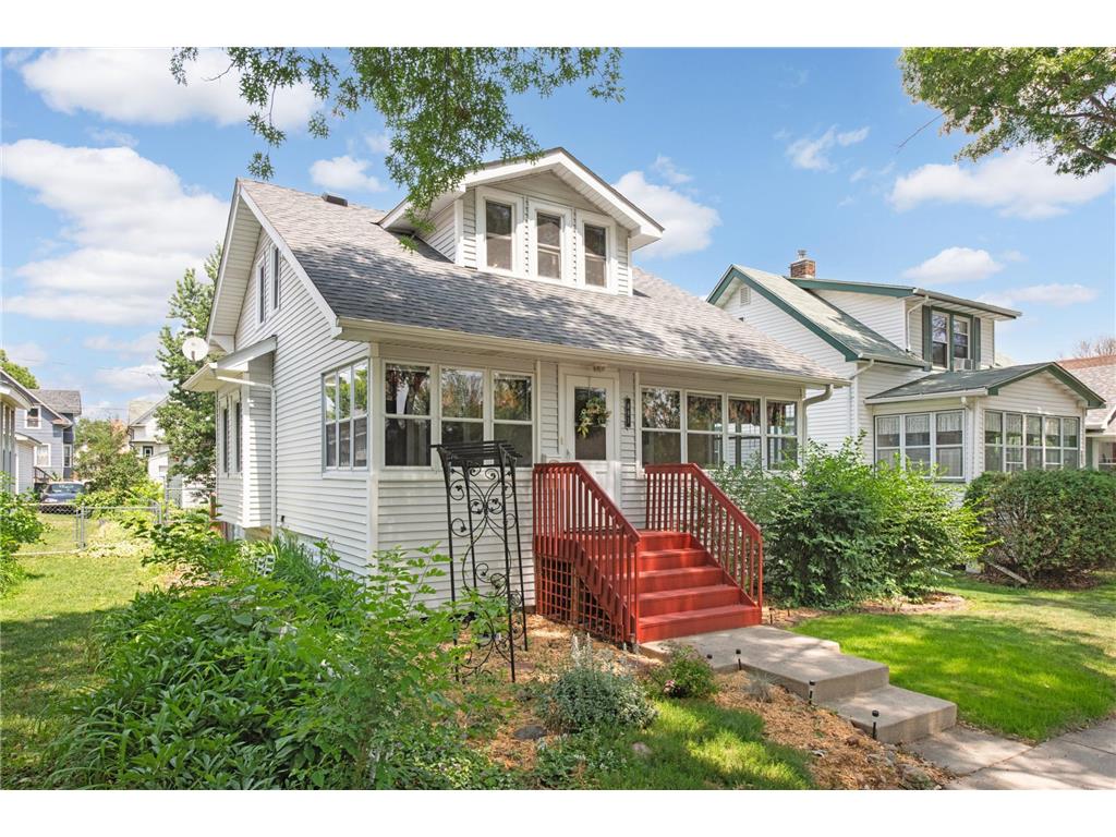 891 Bayard Avenue Saint Paul MN 55102 6384866 image1