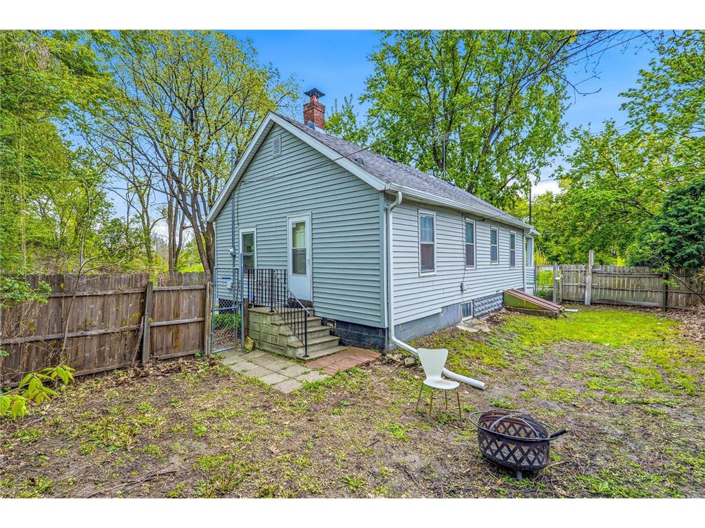 891 Benhill Road Saint Paul MN 55105 7057712 image22