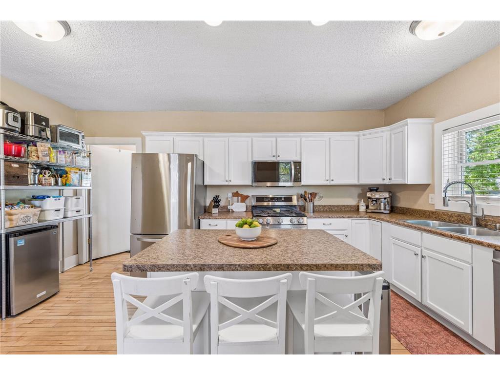 891 Carroll Avenue Saint Paul MN 55104 7070310 image13