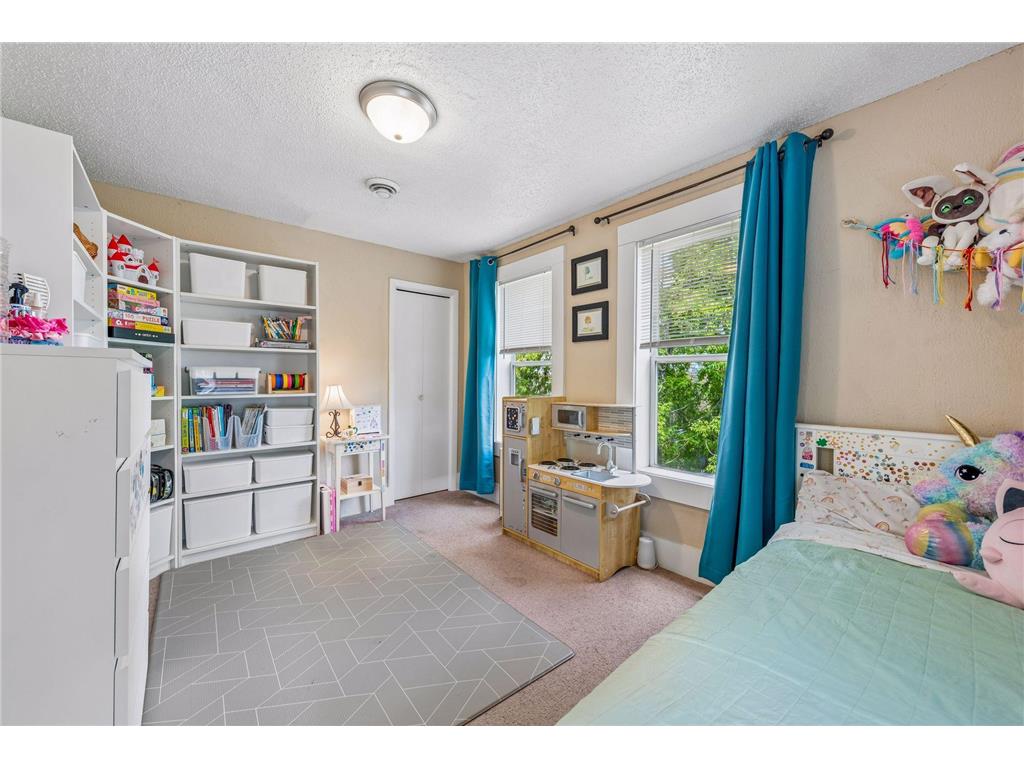 891 Carroll Avenue Saint Paul MN 55104 7070310 image23
