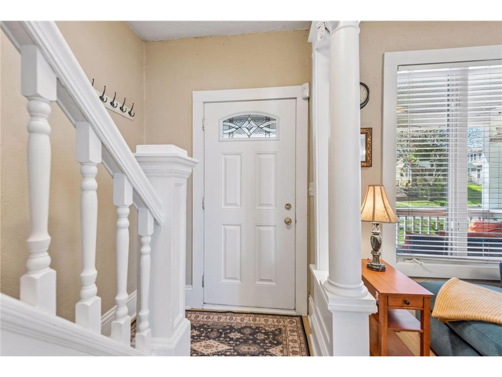 891 Carroll Avenue Saint Paul MN 55104 7070310 image4