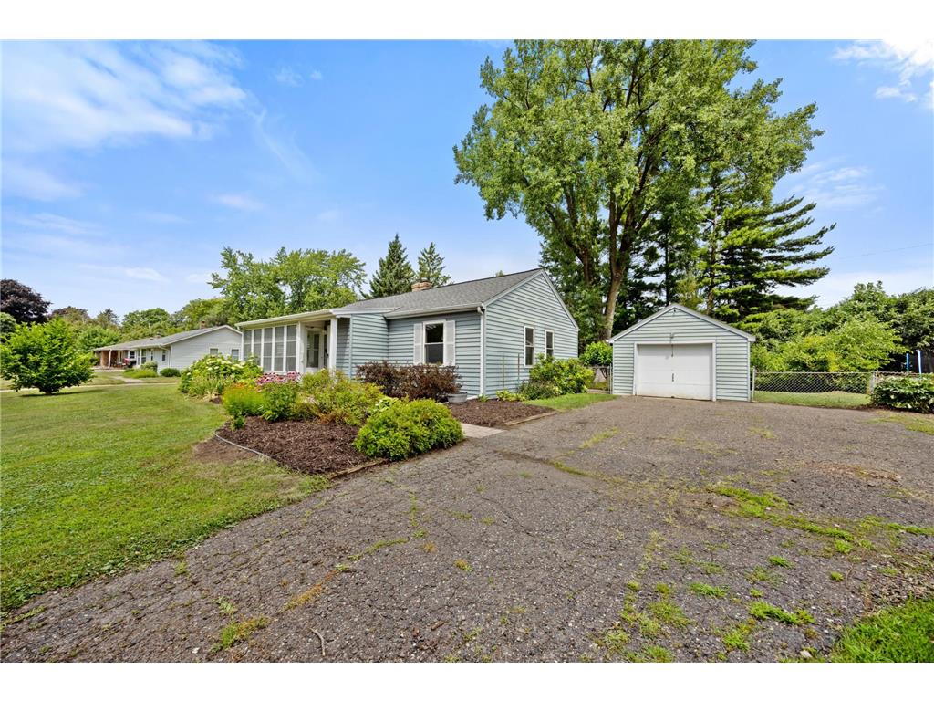 891 Edgewater Avenue Shoreview MN 55126 7113133 image26