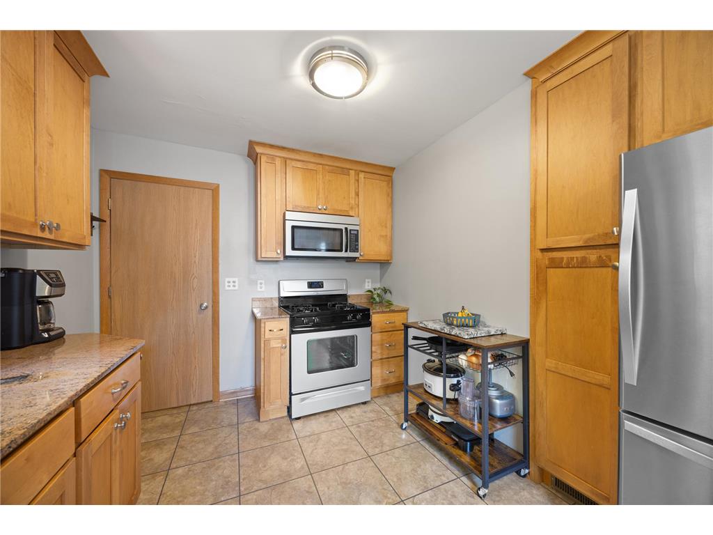 891 Edgewater Avenue Shoreview MN 55126 7113133 image6