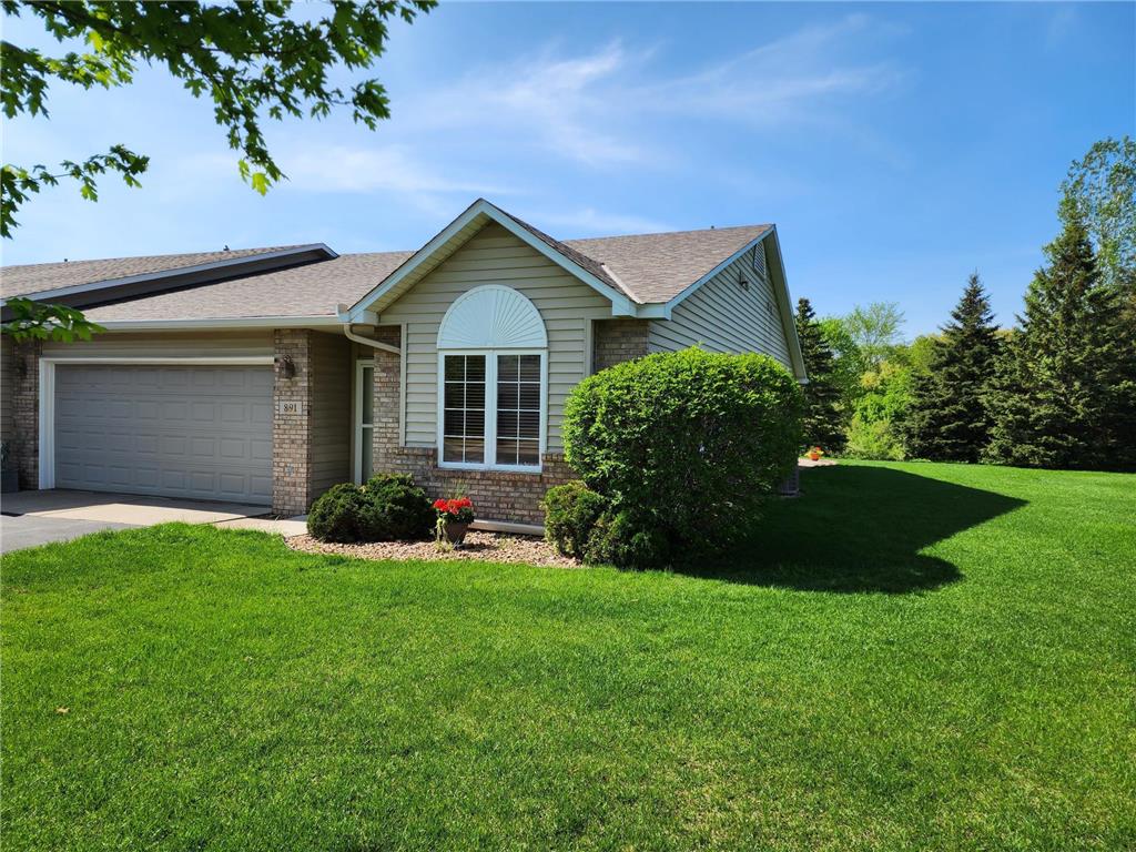 891 Evergreen Court, Vadnais Heights, MN, 55127 MLS 6373384 Edina