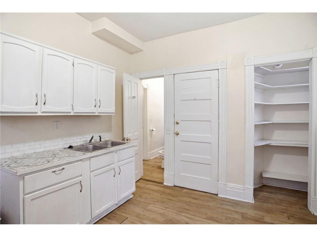 891 Iglehart Avenue Saint Paul MN 55104 7074751 image7