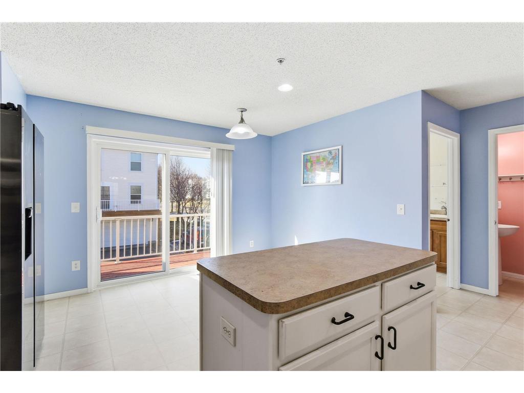 891 Ledgestone Drive Mahtomedi MN 55115 7030595 image12