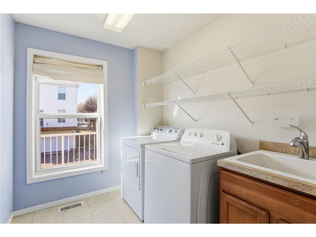 891 Ledgestone Drive Mahtomedi MN 55115 7030595 image16