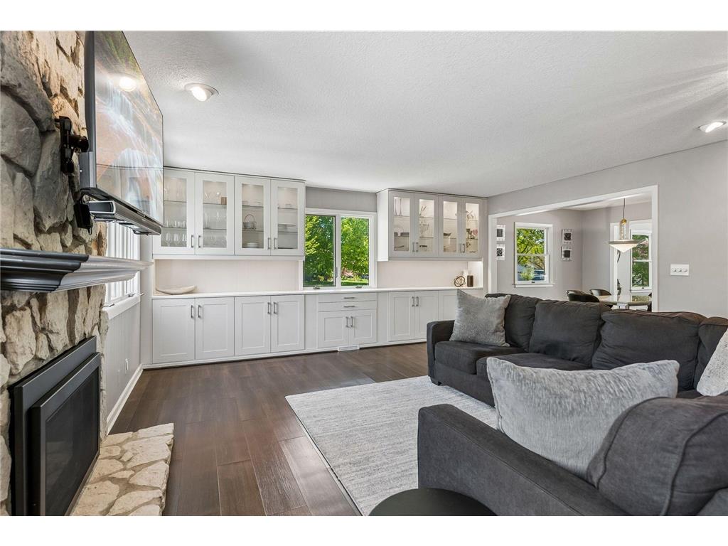8910 23rd Avenue N Golden Valley MN 55427 7071599 image15