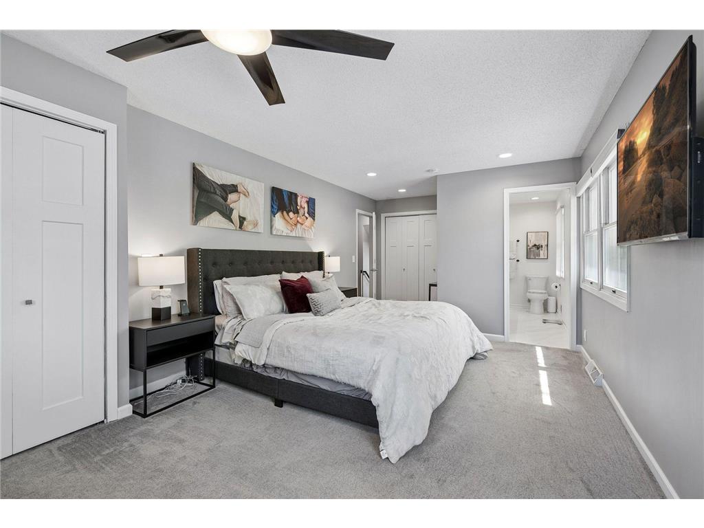 8910 23rd Avenue N Golden Valley MN 55427 7071599 image20