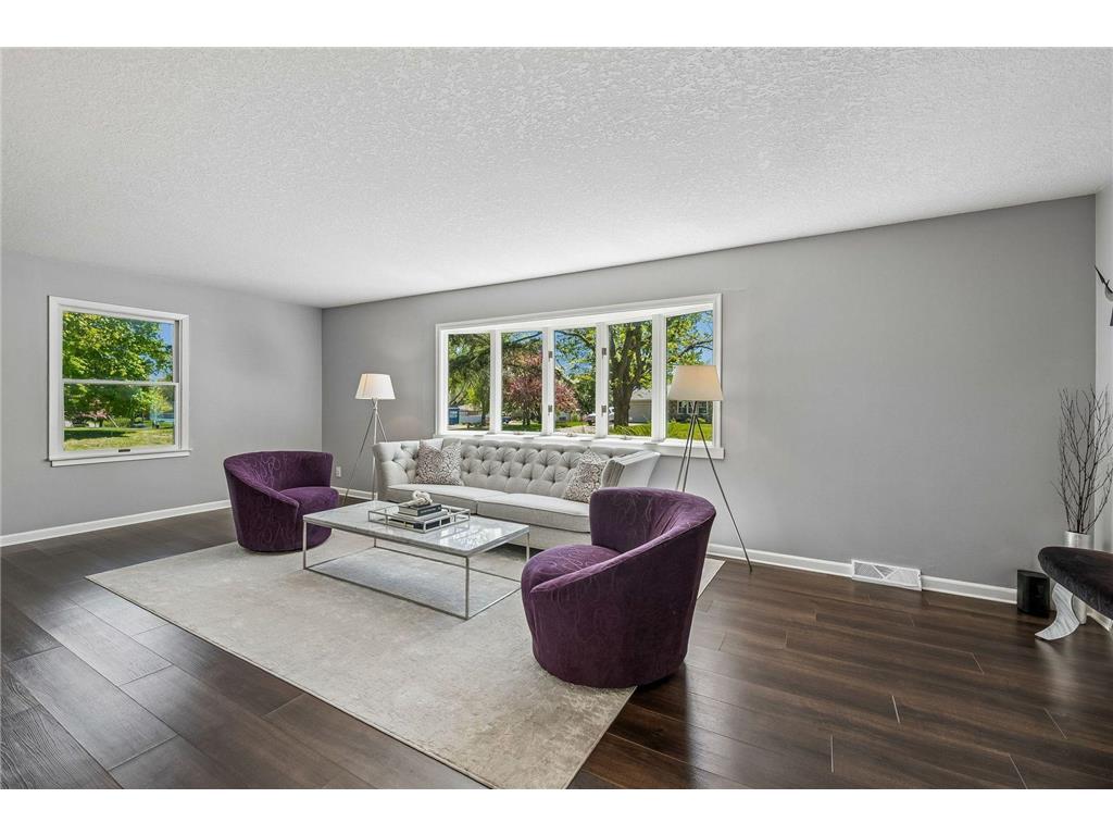 8910 23rd Avenue N Golden Valley MN 55427 7071599 image5