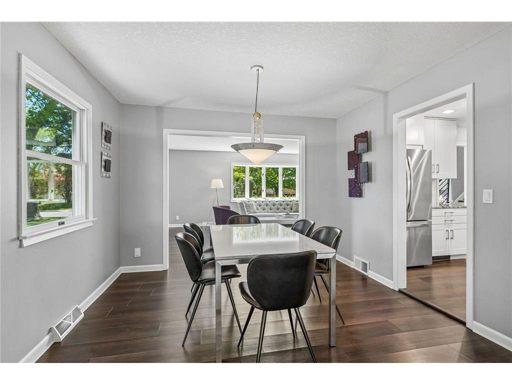 8910 23rd Avenue N Golden Valley MN 55427 7071599 image9