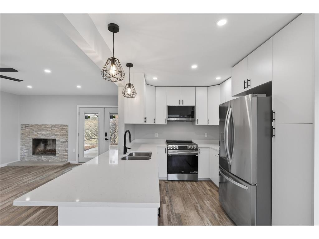 8912 Tretbaugh Drive Bloomington MN 55431 7029944 image13