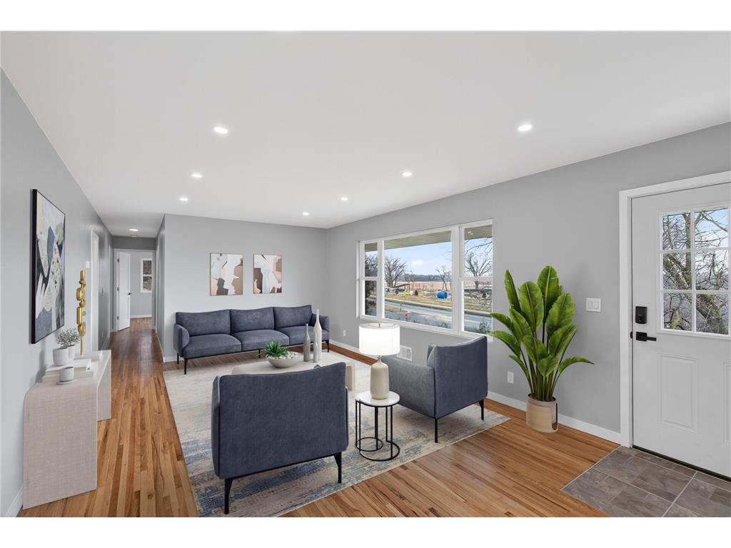 8912 Tretbaugh Drive Bloomington MN 55431 7029944 image14