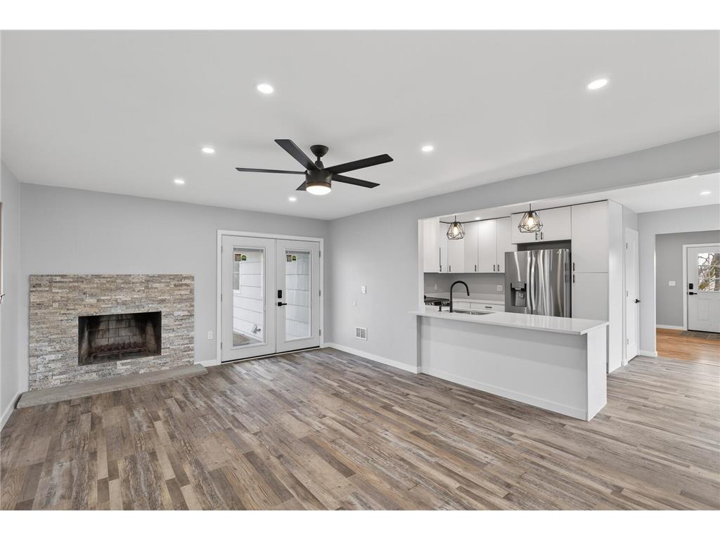 8912 Tretbaugh Drive Bloomington MN 55431 7085325 image10