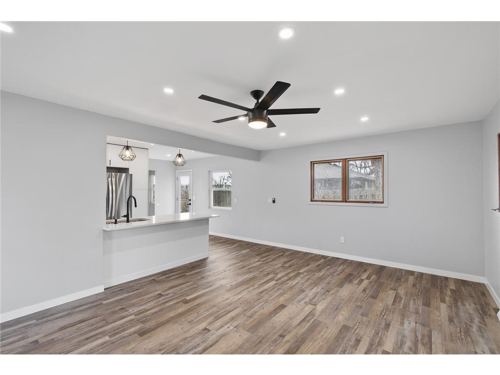 8912 Tretbaugh Drive Bloomington MN 55431 7085325 image11