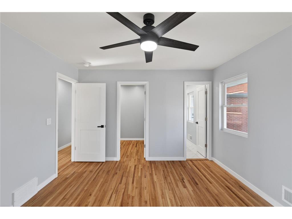 8912 Tretbaugh Drive Bloomington MN 55431 7085325 image23