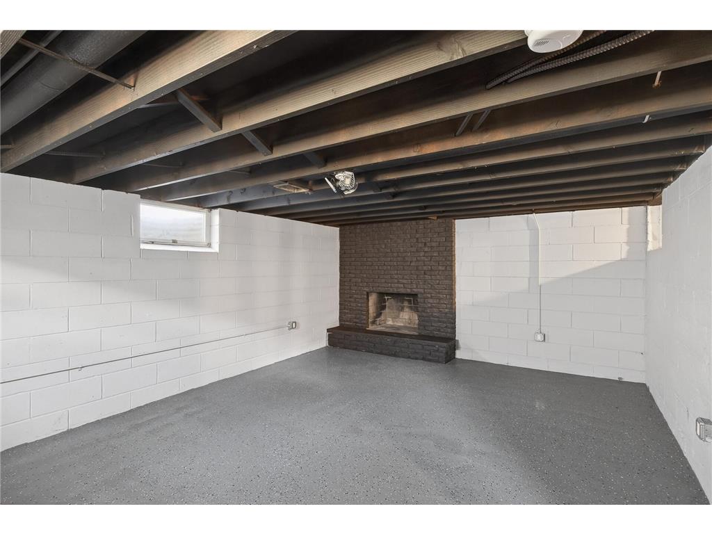 8912 Tretbaugh Drive Bloomington MN 55431 7085325 image42