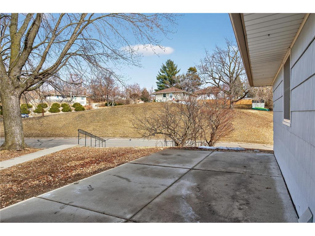 8912 Tretbaugh Drive Bloomington MN 55431 7085325 image51
