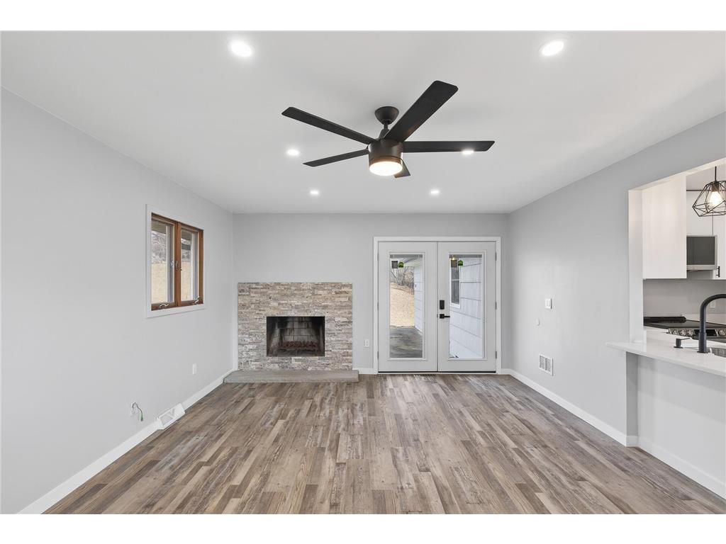 8912 Tretbaugh Drive Bloomington MN 55431 7085325 image7