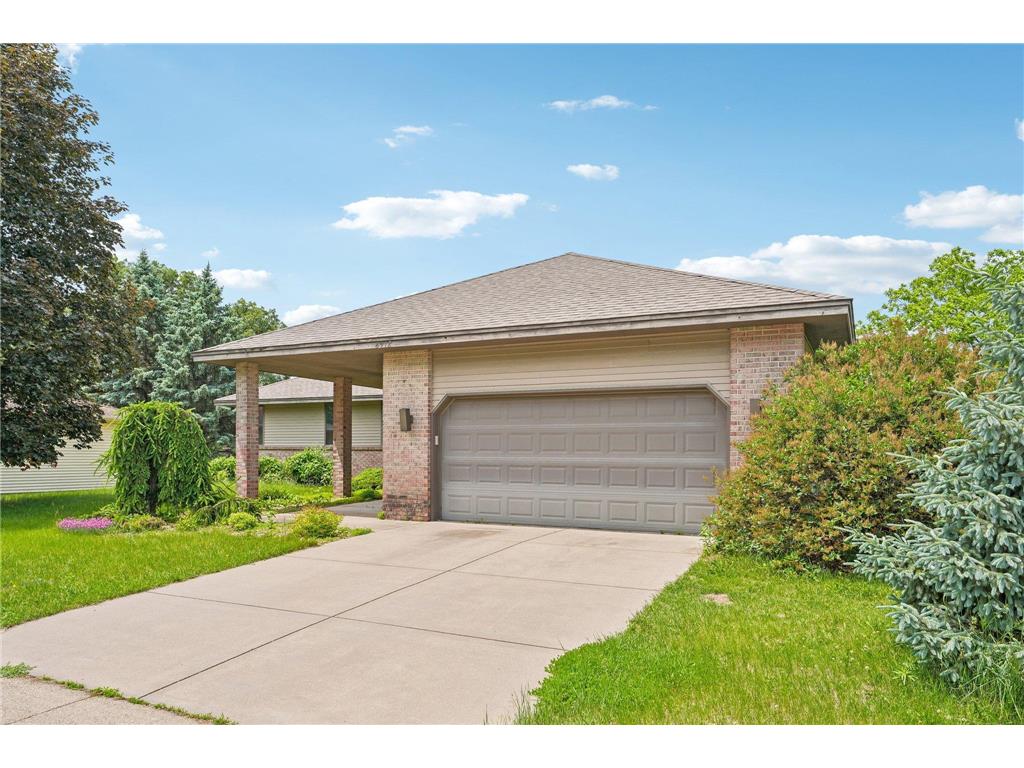 8912 Vincent Place Bloomington MN 55431 7057288 image2