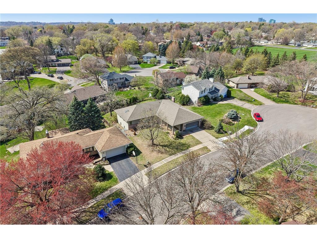 8912 Vincent Place Bloomington MN 55431 7057288 image38