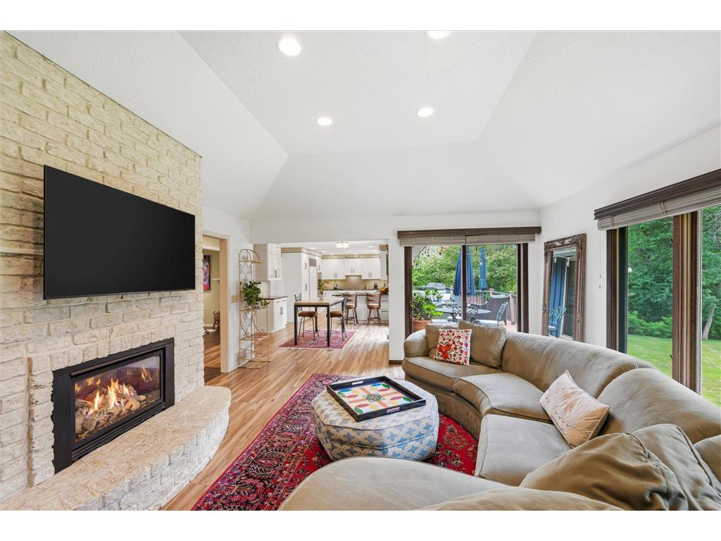 8913 S Minnehaha Circle Saint Louis Park MN 55426 - Minnehaha Creek 7106901 image18