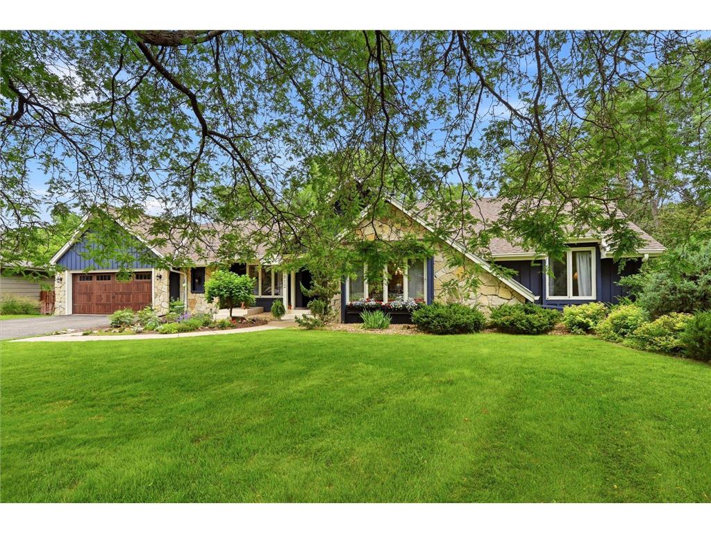 8913 S Minnehaha Circle Saint Louis Park MN 55426 - Minnehaha Creek 7106901 image2