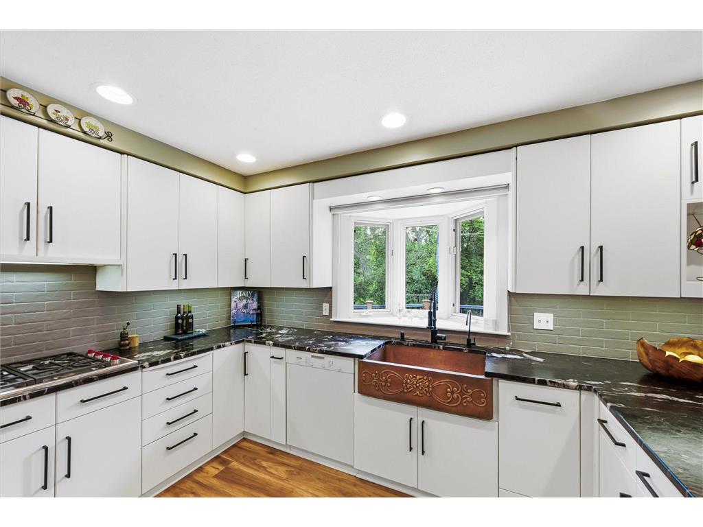8913 S Minnehaha Circle Saint Louis Park MN 55426 - Minnehaha Creek 7106901 image25