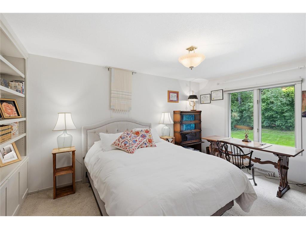 8913 S Minnehaha Circle Saint Louis Park MN 55426 - Minnehaha Creek 7106901 image35